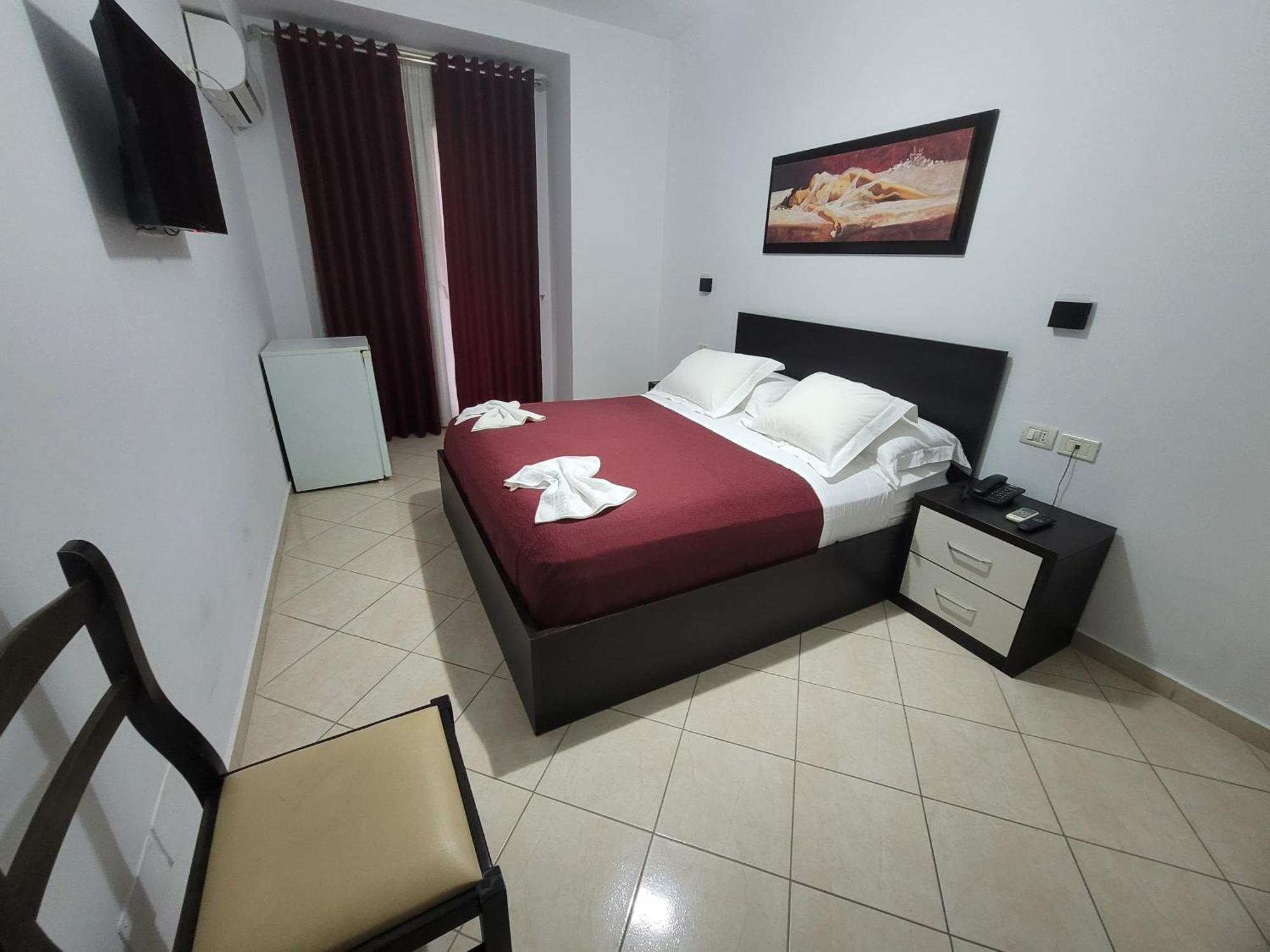 Haris Hotel Vlorë