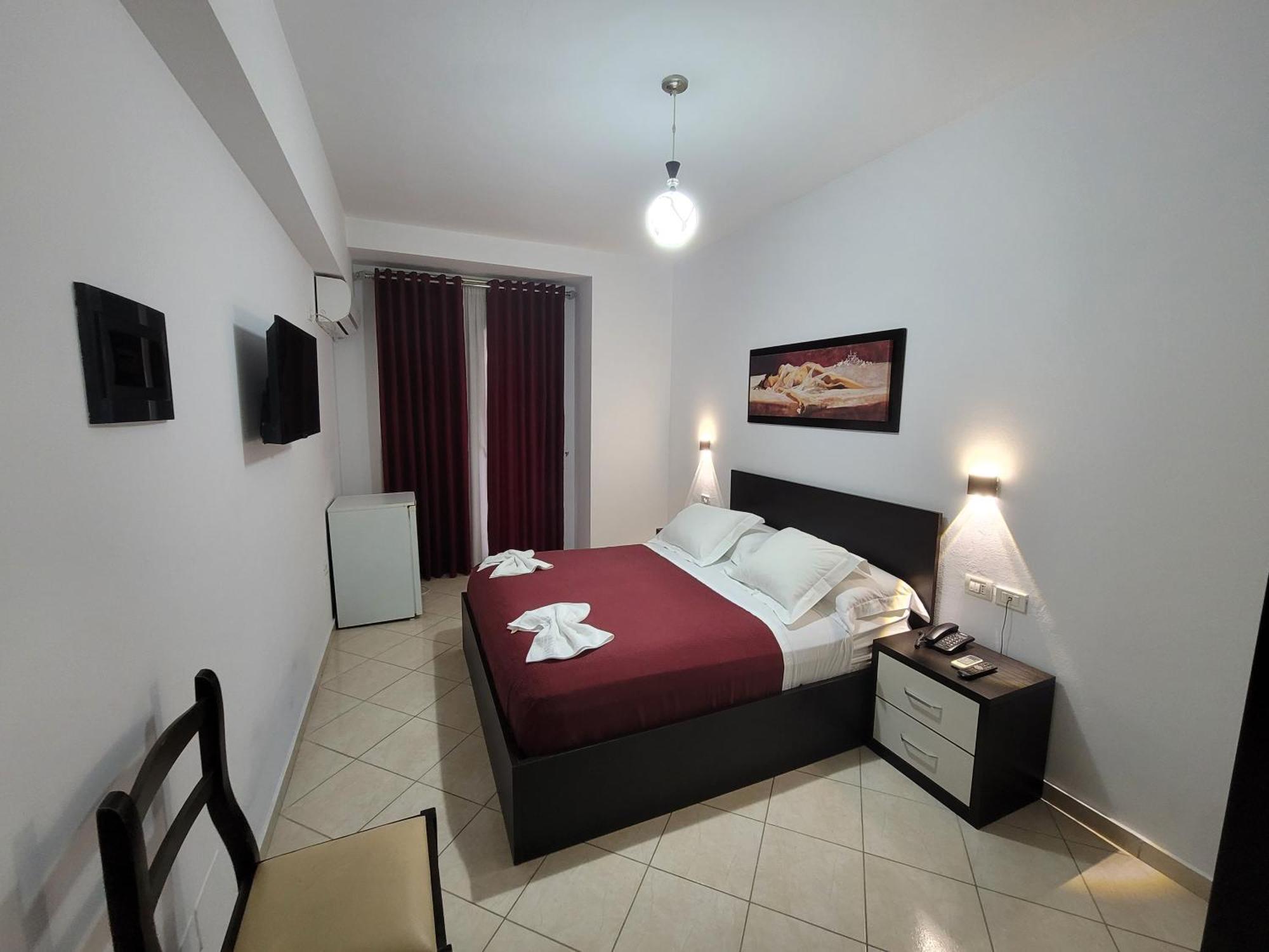 Haris 3* Vlorë