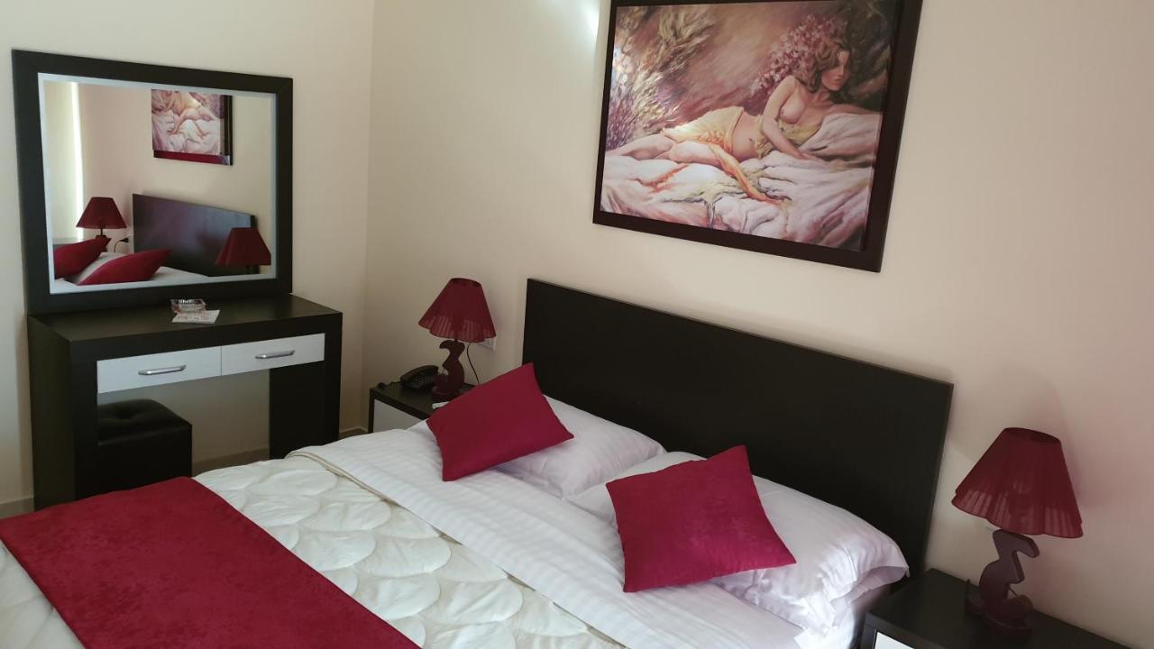 Hotel Haris